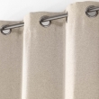 Rideau occultant &agrave; &oelig;illets 135 x 180 cm chambray uni Chin&eacute;a Beige &ndash; petite hauteur, image n° 3
