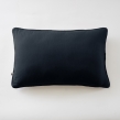 Coussin d&eacute;houssable 40 x 60 cm &ndash; Gaze de coton unie GA&Iuml;A Minuit, image n° 2