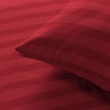 Parure de Lit 240 x 220 cm + 2 Taies – Microfibre Unie CLÉO Rouge, image n° 3