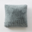 Coussin Déhoussable 45 x 45 cm en Fausse Fourrure – Bleu artic, image n° 5