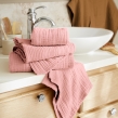 Serviette de Toilette Gaïa 50 x 90 cm – Gaze de Coton Unie Rose Pêche, image n° 2