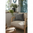 Coussin déhoussable 45 × 45 cm – Gaze de coton unie GAÏA – Passepoil & Zip Granit, image n° 4