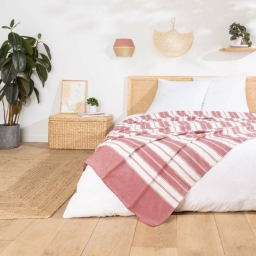 Couvre lit 2 personnes 220 x 240 cm coton/polyester jacquard Abby Marsala