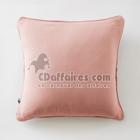 Coussin d&eacute;houssable 45 &times; 45 cm &ndash; Gaze de coton unie GA&Iuml;A &ndash; Passepoil & Zip Rose p&ecirc;che