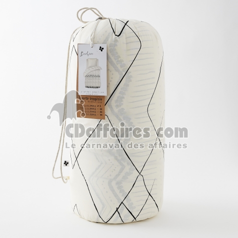 Couette temp&eacute;r&eacute;e 240 x 220 cm + 2 taies d&rsquo;oreiller 63 x 63 cm &ndash; Coton 57 fils &ndash; Imprim&eacute; Berb&egrave;re
