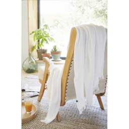 Plaid &agrave; franges 130 x 160 cm &ndash; Double Gaze de Coton &ndash; GA&Iuml;A Blanc