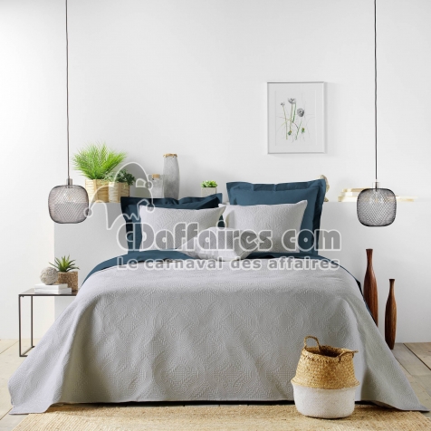Couvre-lit 2 personnes avec 2 housses de coussin – 240 × 260 cm – Microfibre Romane Gris
