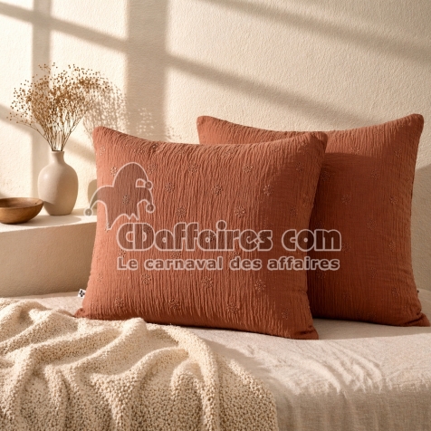 Lot de 2 Taies d&rsquo;Oreiller 60 x 60 cm &ndash; Gaze de Coton Brod&eacute;e &ndash; GA&Iuml;A BOHO Terracotta