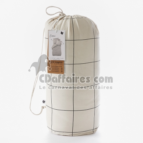 Couette temp&eacute;r&eacute;e imprim&eacute;e 200 x 200 cm + 2 taies d&rsquo;oreiller 60 x 60 cm &ndash; Coton imprim&eacute; &ndash; Carrie Pampa