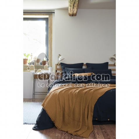 Plaid &agrave; franges en gaze de coton 180 x 220 cm Gaia Camel