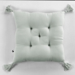 coussin capitonné 5 points avec pompons 40 x 40 cm gaze de coton unie gaïa eucalyptus, image n° 2