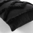 Coussin dehoussable 30 x 50 cm polycoton tufte Safira Noir, image n° 2