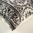 Coussin déhoussable 40 x 60 cm poly-coton Isalina Noir, image n° 2