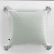 coussin déhoussable avec pompons 40 x 40 cm gaze de coton unie gaïa eucalyptus, image n° 4