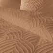 Housse de couette 240 x 220 cm microfibre unie tuft&eacute;e HELTIE + 2 taies Mocha, image n° 2