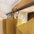 Lot de 2  Rideaux ajustables + 8 anneaux pince gaze de coton luxe 140 x 300 cm Gaia Safran, image n° 2