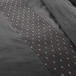 Taie d'oreille brodée 100% coton luxe 57 fils 50 x 70 cm Agathe Anthracite, image n° 2