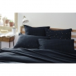 Taie d'oreiller gaze de coton brodée fil or 50 x 70 cm Gaia Chic Bleu marine, image n° 4