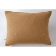 Taie d'oreiller gaze de coton brodée fil or 50 x 70 cm Gaia Chic Camel, image n° 1